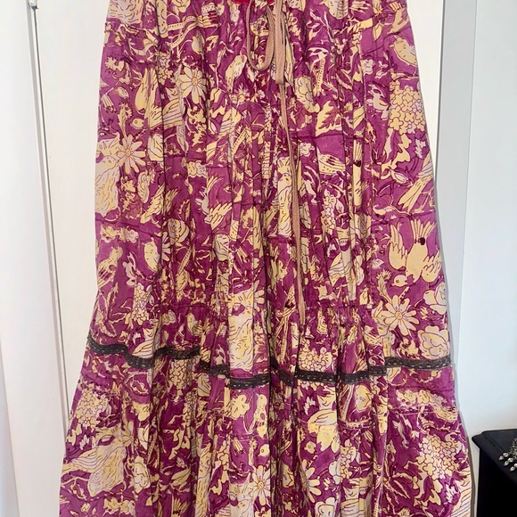 Magnolia Pearl Nepali Peasant Skirt with drawstring waist. - Picture 4 of 7